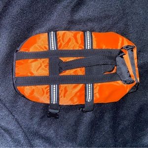 NWOT Small breed dog life jacket